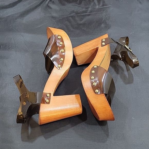 BRAND NEW MADDEN GIRL WOMEN’S LIFFT HEELED SANDAL - Picture 10 of 16